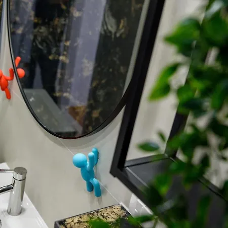 Varos Serenity 1 Split